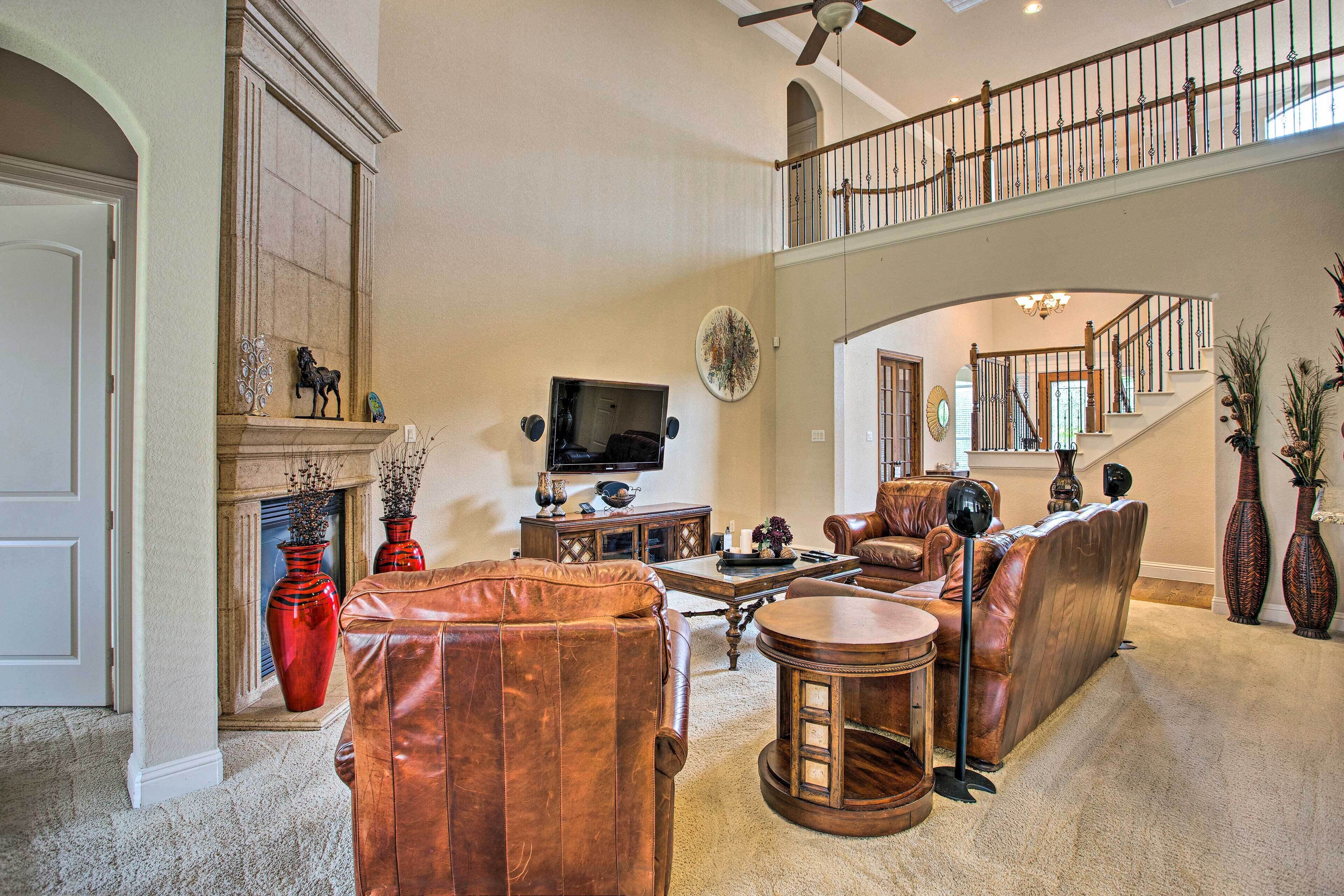 House (4 Bedrooms) | Interior