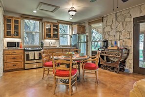 Cottage (1 Bedroom) | Interior