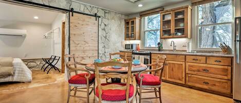 Cottage (1 Bedroom) | Interior