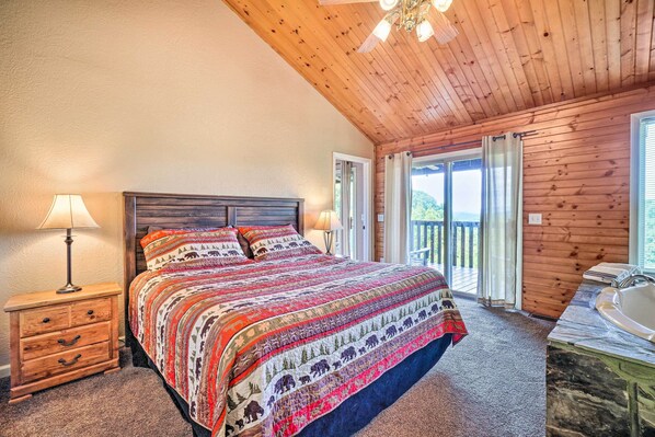 House (3 Bedrooms) | Interior - Sevierville Cabin w/ Mtn Views, 10 Mi to Dollywood (Sevierville)