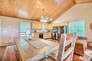 House (3 Bedrooms) | Interior - Sevierville Cabin w/ Mtn Views, 10 Mi to Dollywood (Sevierville)