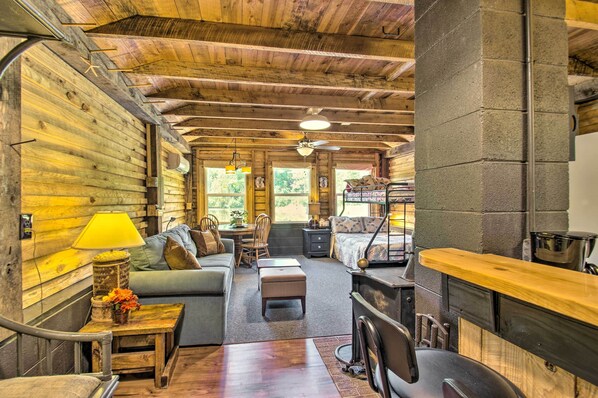 House (0 Bedroom) | Interior