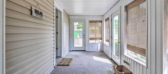 'the Shady Cottage' Millersburg Getaway w/ Deck