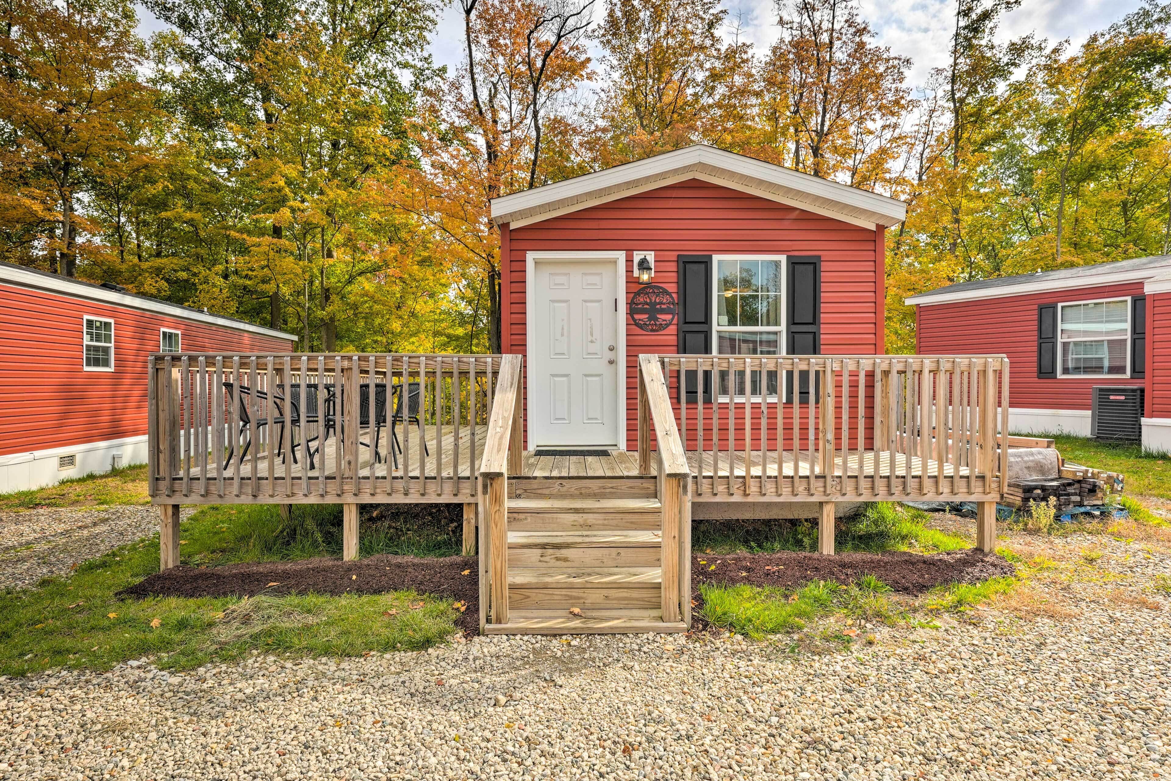 Cassopolis Cabin Close to Parks & Fishing!