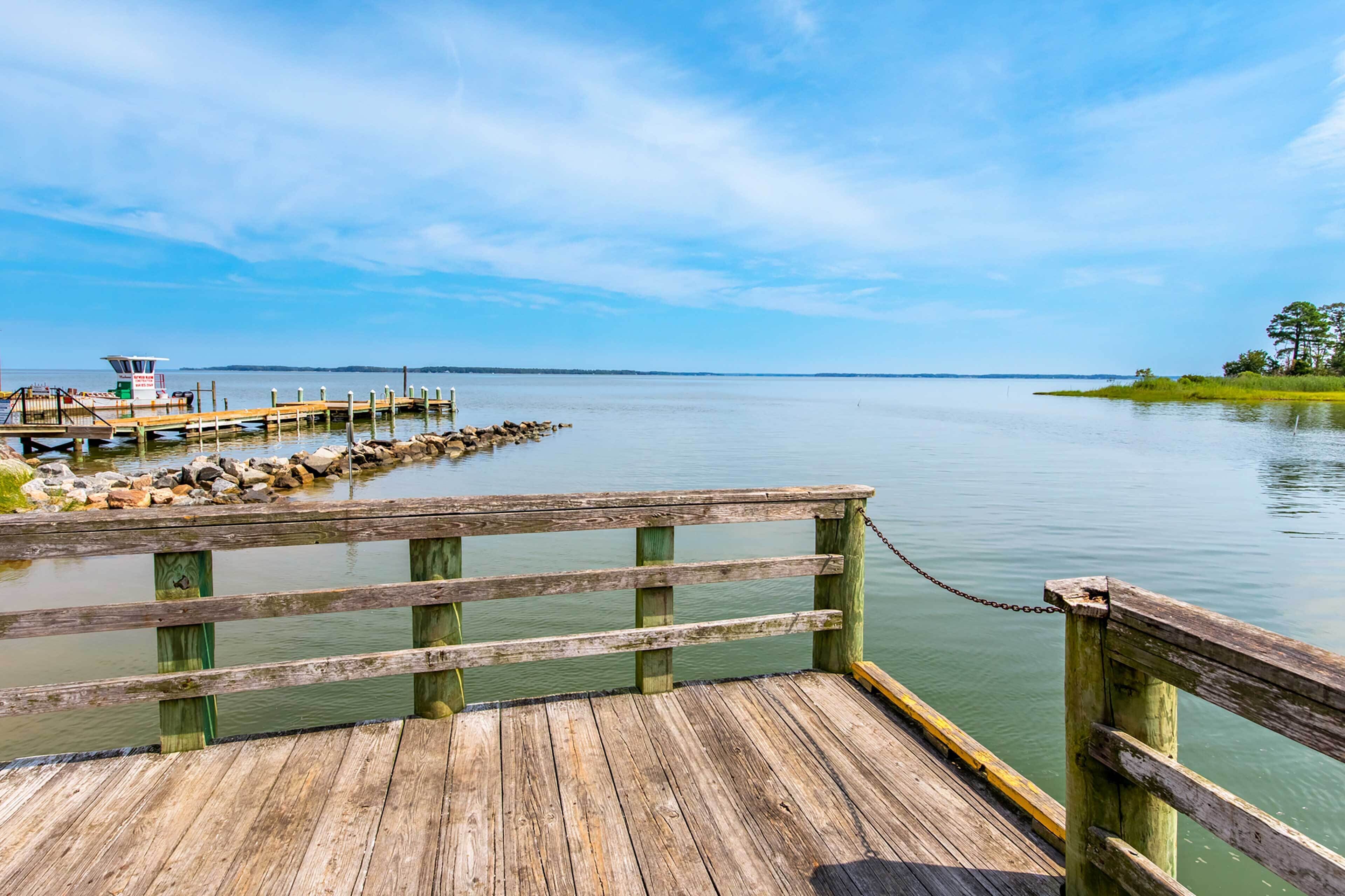 Chesapeake Bay Home: 200 Ft to Boat & Fish!