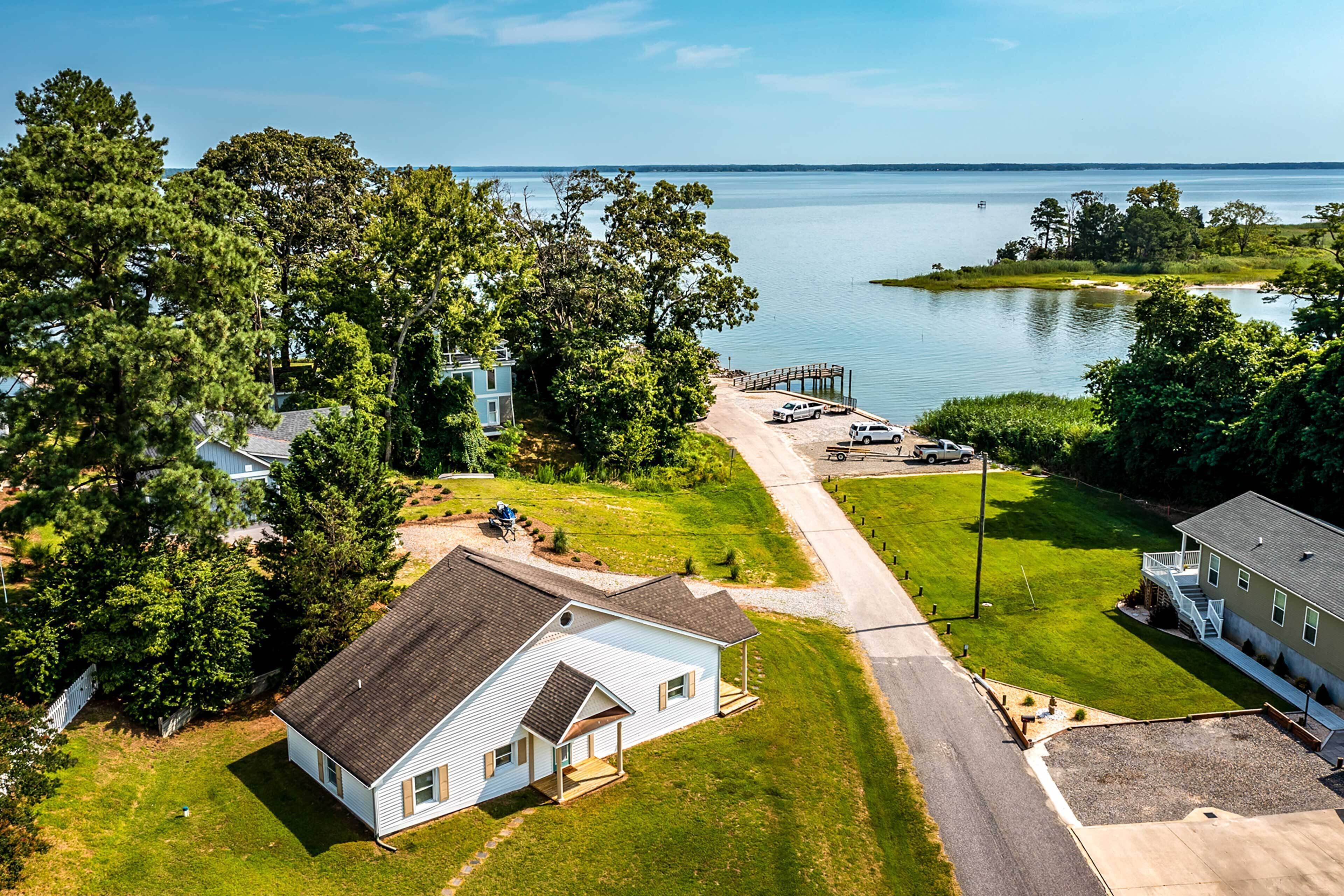Chesapeake Bay Home: 200 Ft to Boat & Fish!