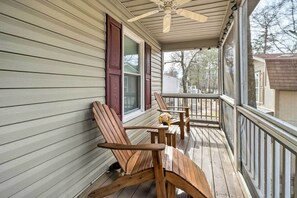 Interior - Burgaw Getaway w/ On-site River Access! (Burgaw)