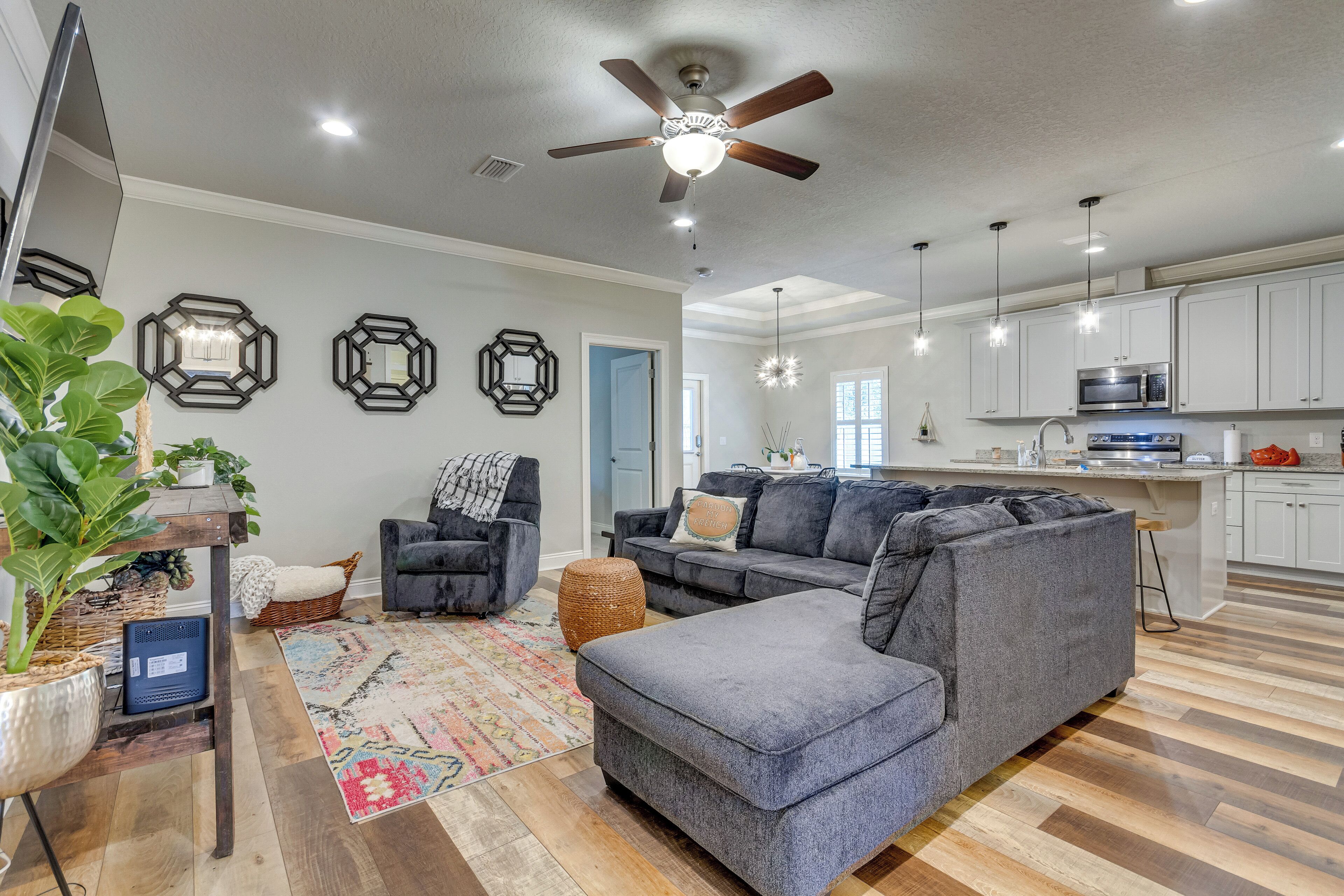 House (3 Bedrooms) | Interior