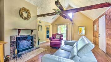 Stuga (3 Bedrooms) | Interiör