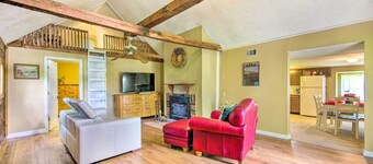 Charming Farm Cottage w/ Fire Pit + Grill!