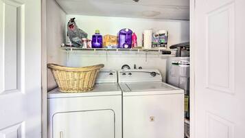 Cottage (3 Bedrooms) | Interior