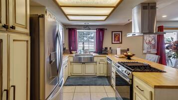 Casa (4 Bedrooms) | Parte interna