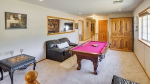 Talo (4 Bedrooms) | Sisätilat