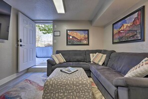 Apartment (2 Bedrooms) | Interior - On-site Trails! Hot Tub Hideaway in Zion Area (Hurricane)