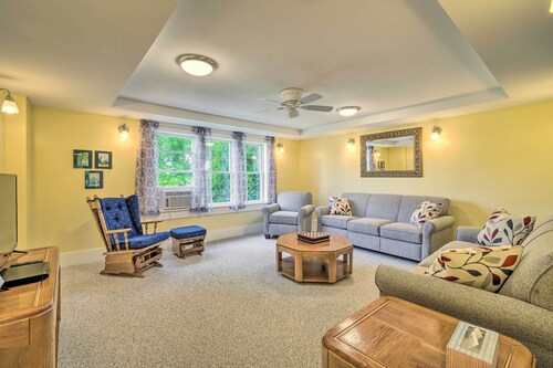 Charming Stanley Home w/ Yard, 7 Mi to Seneca Lake