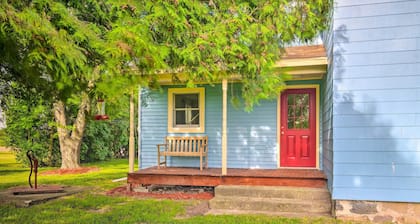Charming Stanley Home w/ Yard, 7 Mi to Seneca Lake