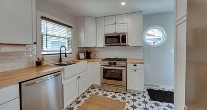 Walk to Beach: Lake Michigan Getaway!