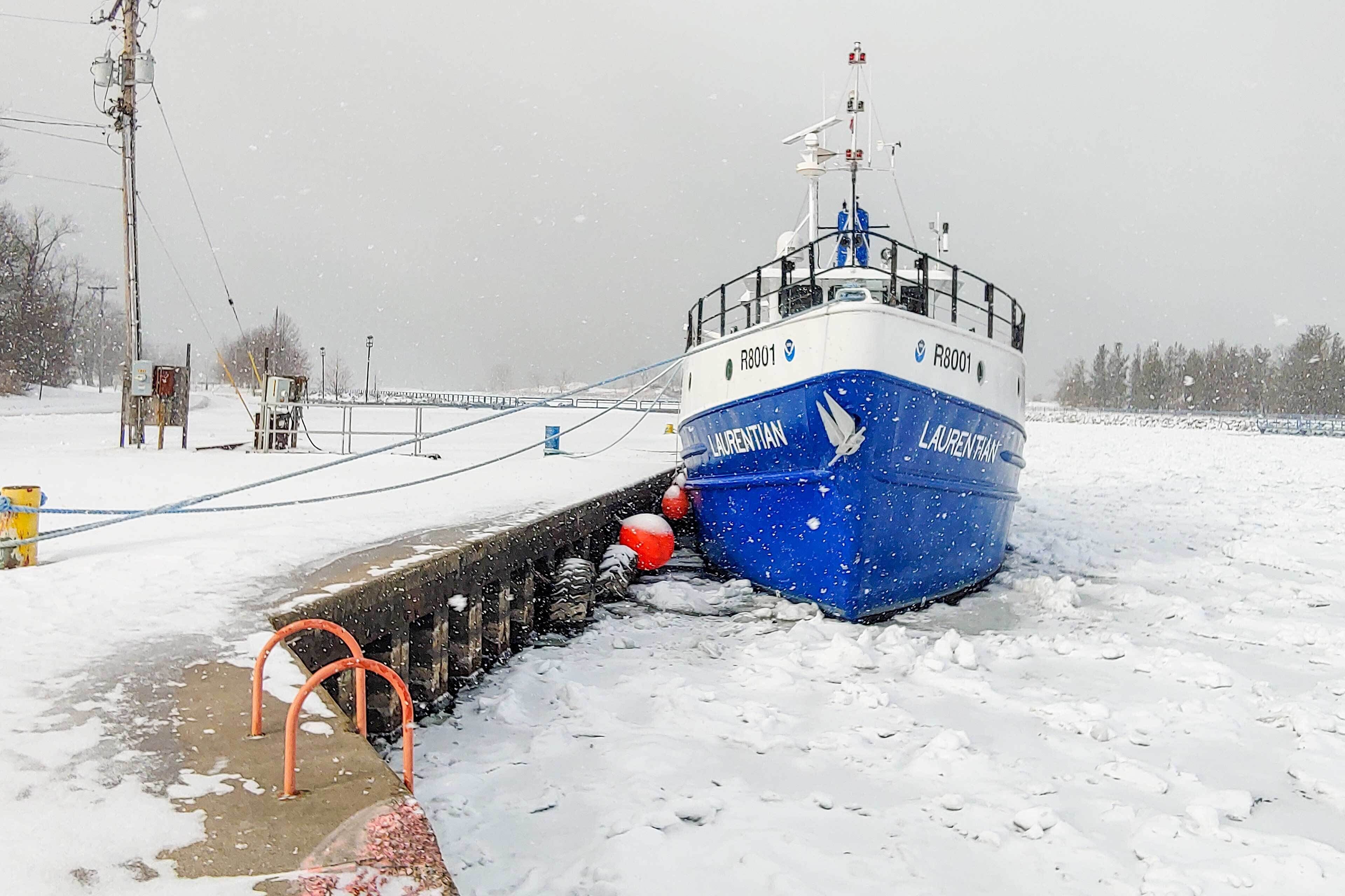 Lake Michigan Getaway: Walk to Beach & Golf!