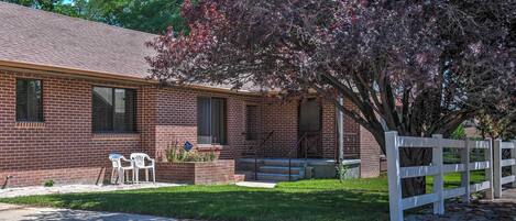 House (3 Bedrooms) | Front of property