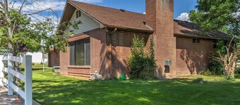 Central Escalante Home ~ 5 Mi to Grand Staircase!