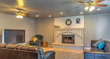 Central Escalante Home ~ 5 Mi to Grand Staircase!