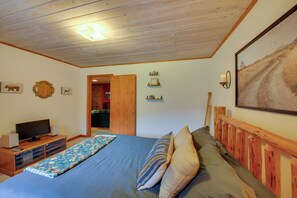 3 soverom, strykejern/-brett, barnesenger (inkludert) og sengetøy