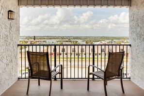 Apartment (2 Bedrooms) | Interior - Oceanfront Retreat w/ Beach & Resort Access! (Daytona Beach Shores)
