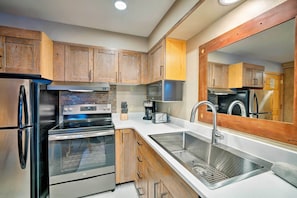 Apartment (1 Bedroom) | Interior