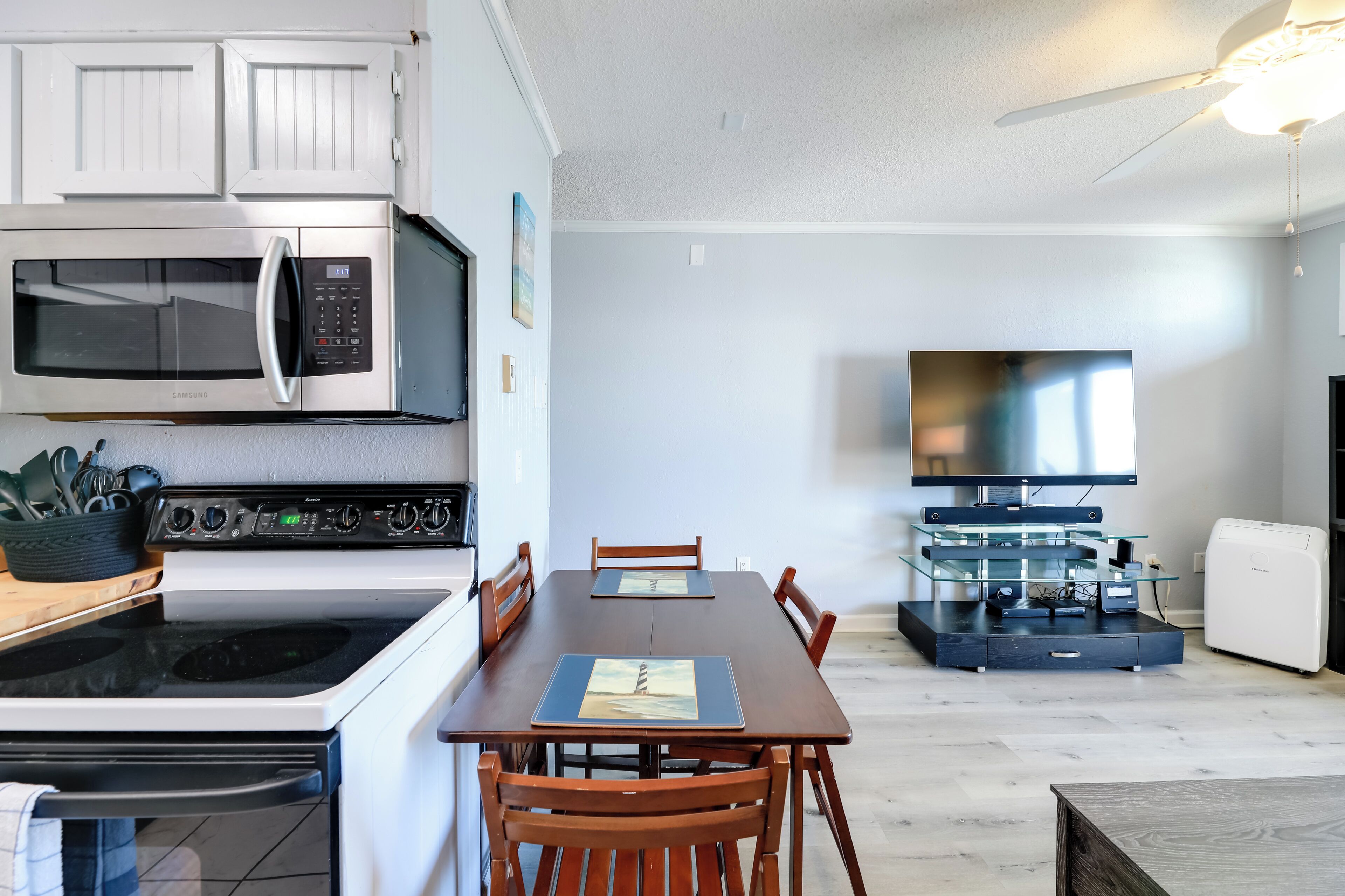 Apartment (1 Bedroom) | Interior