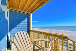 Interior - Beachfront Family Condo w/ Stunning Views! (Sneads Ferry)