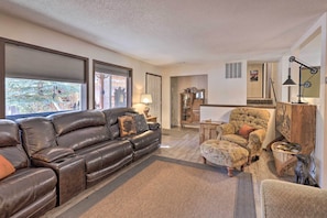 House (4 Bedrooms) | Interior - Rustic Western Home: Walk to Winchester Lake! (Winchester)