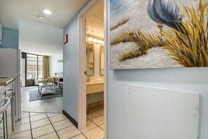 Apartment (1 Bedroom) | Interior