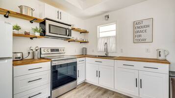 Cottage (1 Bedroom) | Interior