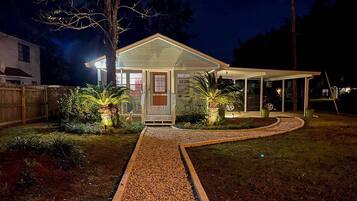 ์ฝํฐ์ง (1 Bedroom) | ๋ด๋ถ