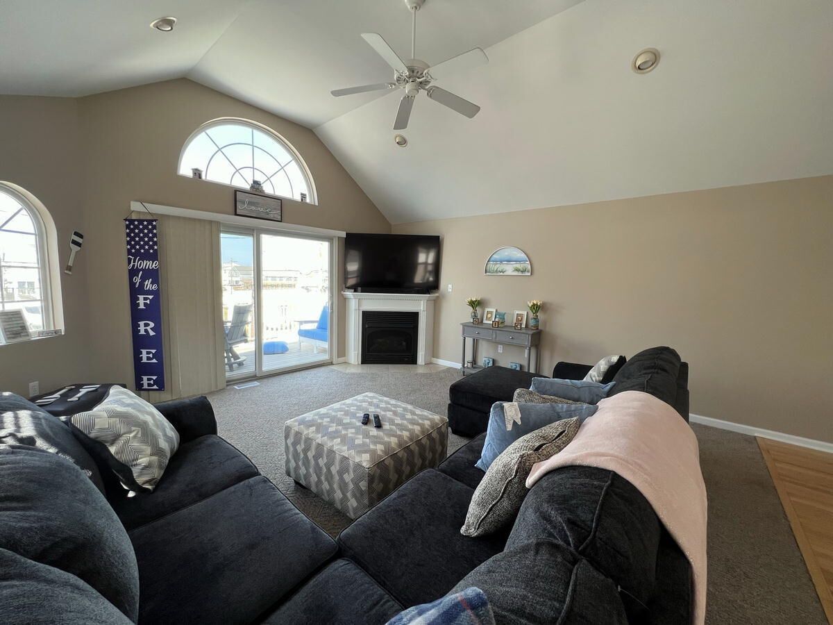 Spectacular Townhouse 200 Block in the Heart of Sea Isle