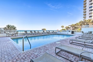 Interior - Luxe Oceanfront Condo w/ Pool, Beach Access + Gear (Ormond Beach)