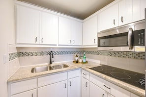 Apartment (2 Bedrooms) | Interior