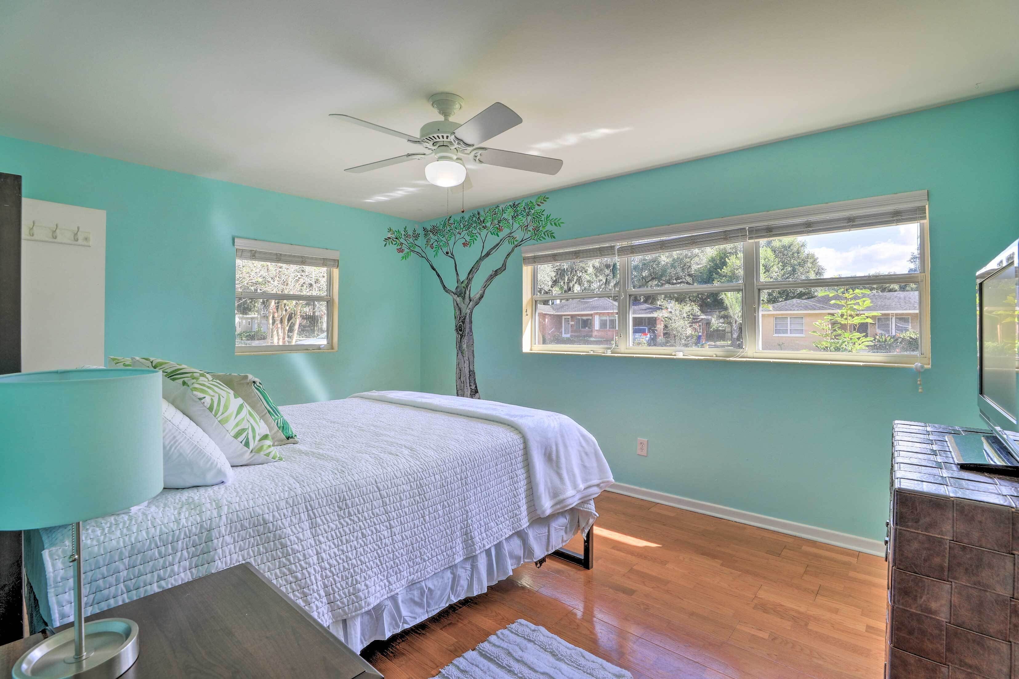 House (2 Bedrooms) | Interior