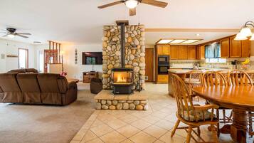 Casa (3 Bedrooms) | Parte interna