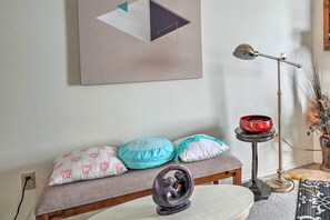 Interior - Chattanooga Studio Apartment w/ Loft! (Chattanooga)