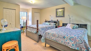 Room - Chattanooga Studio Apartment w/ Loft! (Chattanooga)