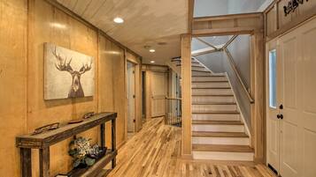 Rumah (Multiple Bedrooms) | Interior