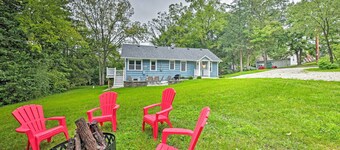Updated Twin Lakes Cottage, Walk to Lake Mary