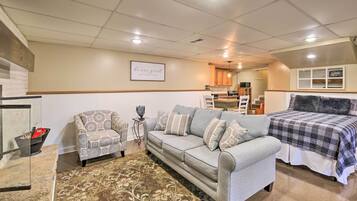 Apartment (0 Bedroom) | Interior