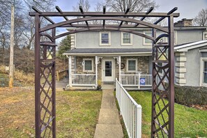 Apartment (0 Bedroom) | Interior