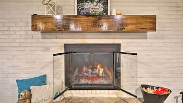 Apartment (0 Bedroom) | Interior