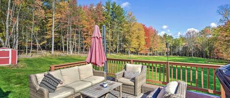 House (3 Bedrooms) | Property grounds