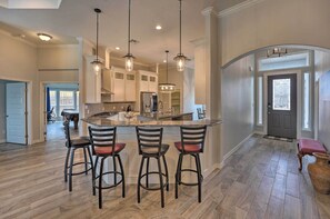 House (4 Bedrooms) | Interior - Sleek Corpus Christi Getaway w/ Private Pool! (Corpus Christi)