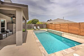 Interior - Sleek Corpus Christi Getaway w/ Private Pool! (Corpus Christi)