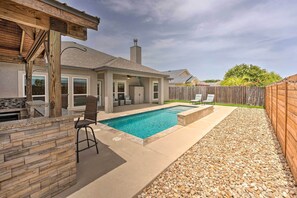 Interior - Sleek Corpus Christi Getaway w/ Private Pool! (Corpus Christi)